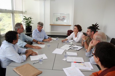 José Aquiles Baesso Grimoni, Cláudio Sérgio Pannuti, Antonio Vargas de Oliveira, Maria Ângela Faggin Pereira Leite, José Roberto Machado Cunha da Silva, César Ades e Marilda Gifalli
