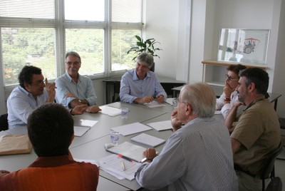 José Aquiles Baesso Grimoni, Cláudio Sérgio Pannuti, Antonio Vargas de Oliveira, Maria Ângela Faggin Pereira Leite, José Roberto Machado Cunha da Silva, César Ades e Marilda Gifalli