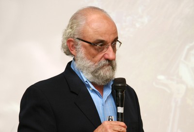 Roberto Lent