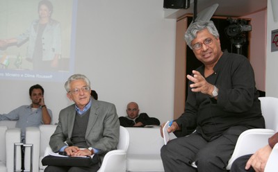 Alfredo Bosi e Aditya Mukherjee 