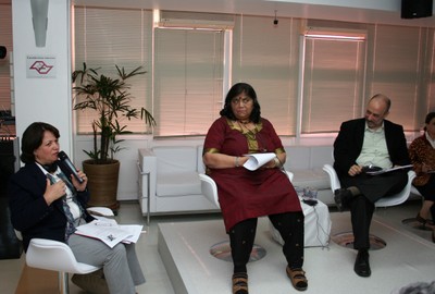 Maria Inês Nogueira, Mridula Mukherjee e Pedro Paulo Funari