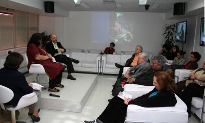 Mridula Mukherjee e Pedro Paulo Funari