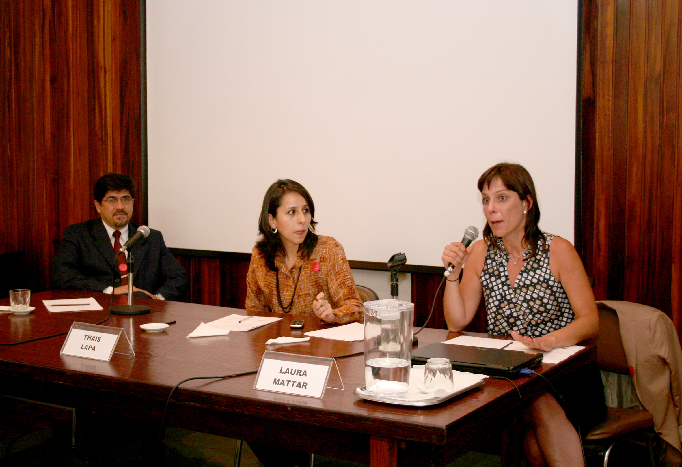 Rodolfo Ponce de Léon, Thais Lapa e Laura Mattar