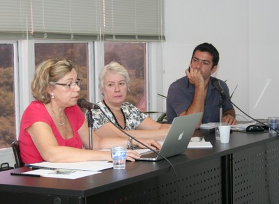 Maria da Penha Costa Vasconcelos, Helena Leal David e Nicolas Lechopier