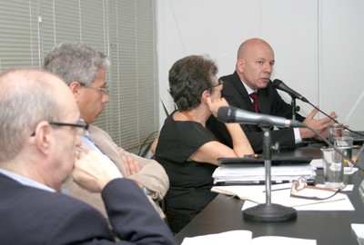 Sérgio Adorno, Leandro Piquet Carneiro, Maria Hermínia Tavares de Almeida e Glauco Carvalho