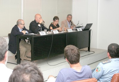 Sérgio Adorno, Leandro Piquet Carneiro, Maria Hermínia Tavares de Almeida e Glauco Carvalho