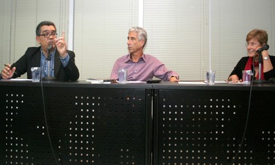 Marcelo Leite, José Eli da Veiga e Sonia Barros de Oliveira