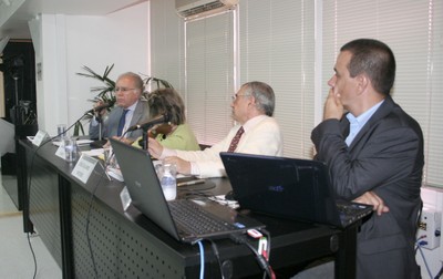 Joaquim Falcão, Maria Tereza Sadek, José Álvaro Moisés e Fernando Filgueiras