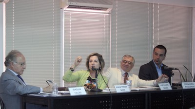 Joaquim Falcão, Maria Tereza Sadek, José Álvaro Moisés e Fernando Filgueiras