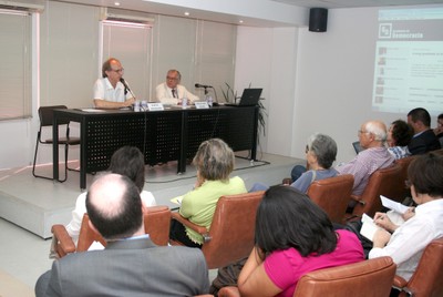 Martin Grossmann e José Álvaro Moisés