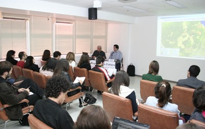 Ariovaldo de Oliveira, Pedro Ortiz e alunos