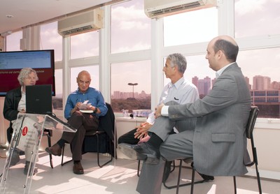 Pedro Jacobi, Eduardo Viola, José Eli da Veiga e Eduardo Felipe Pérez Matias