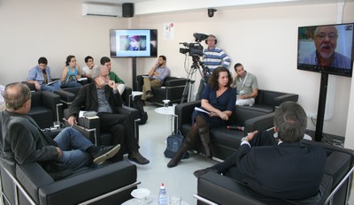 Renato Janine, Massimo Canevacci, Deisy Ventura, Bernardo Sorj e Pedro Dallari
