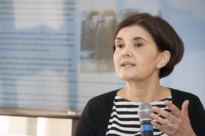 Maria Carmen Lemos