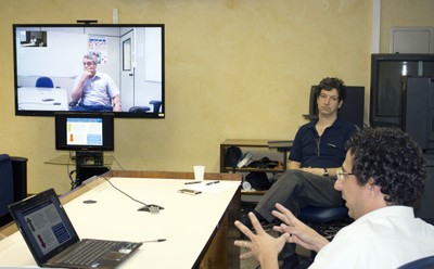 Mário Sérgio Salerno, Eduardo de Senzi Zancul e ao fundo, via video-conferencia, Reginaldo Teixeira Coelho