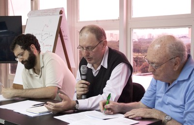 Marcus Sacrini, Maurício Carvalho Ramos e Hugh Lacey