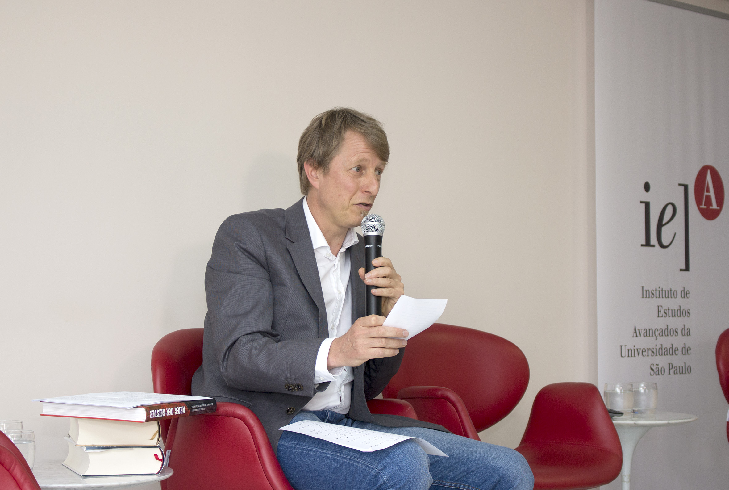 Rainer Schmidt faz a abertura do evento