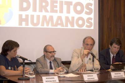 Rossana Rocha Reis, Sergio Adorno, Martin Grossmann e Moacyr Novaes