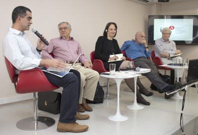 Eduardo Marques, José Álvaro Moisés, Heide Hackmann, Eduardo Viola e Pedro Jacobi