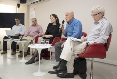 Eduardo Marques, José Álvaro Moisés, Heide Hackmann, Eduardo Viola, Pedro Jacobi