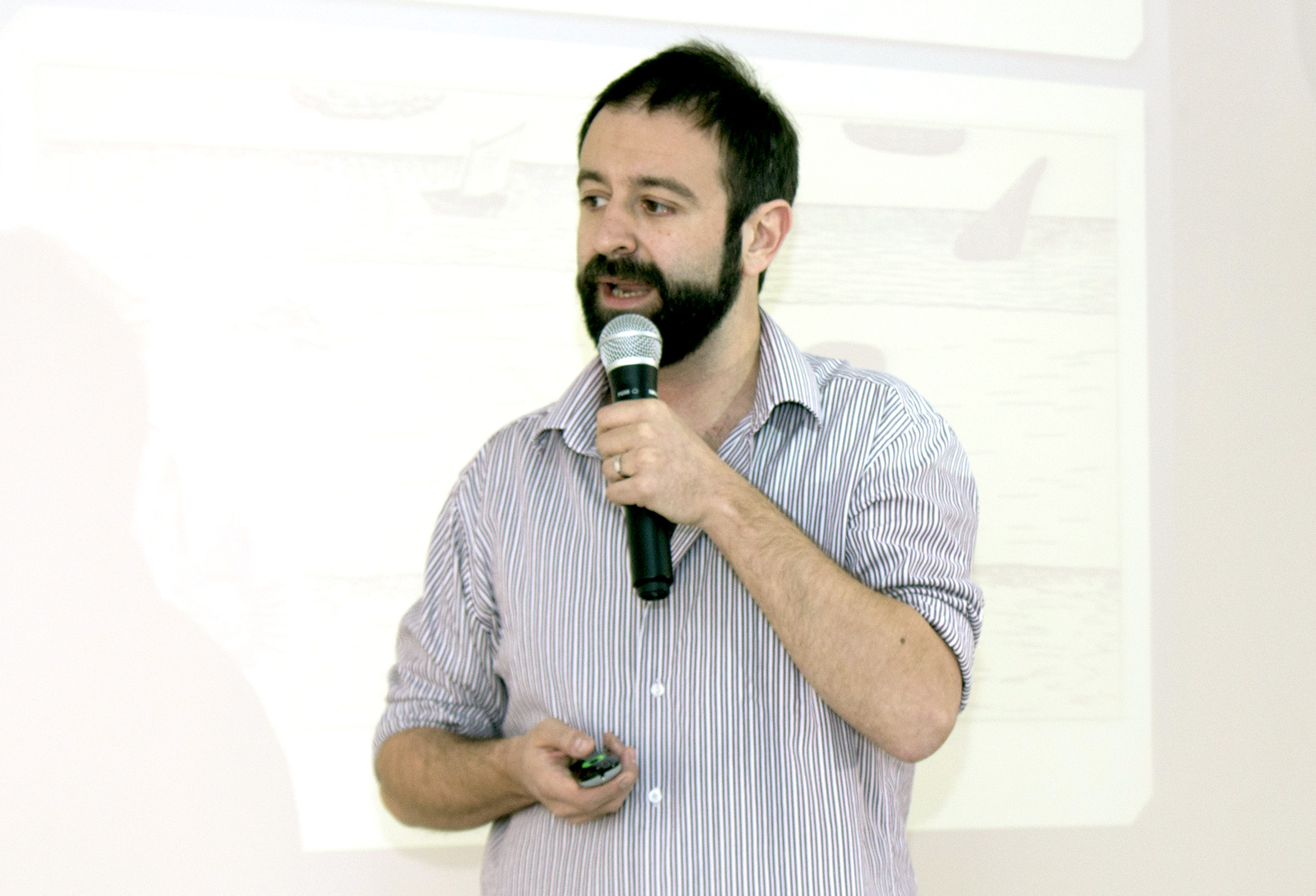 Lorenzo Baravalle em sua exposição