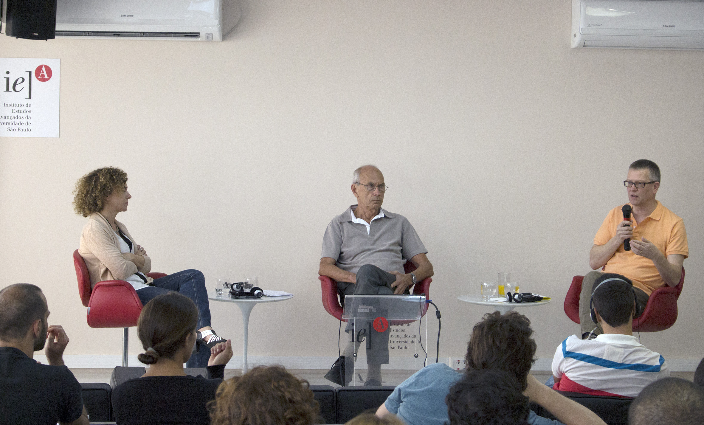 Patricia Izar, Jerry Hogan e Paul Frankland