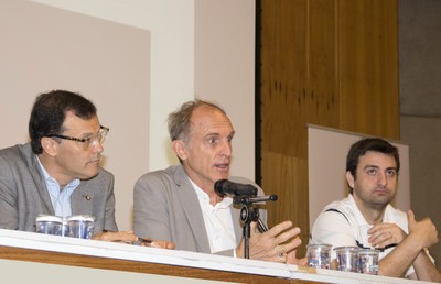 Martin Grossmann na abertura do Congresso.