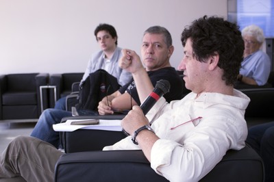 Mário Sérgio Salerno faz perguntas ao expositor