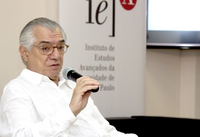 José Álvaro Moisés