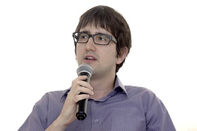 Sérgio Simoni Jr