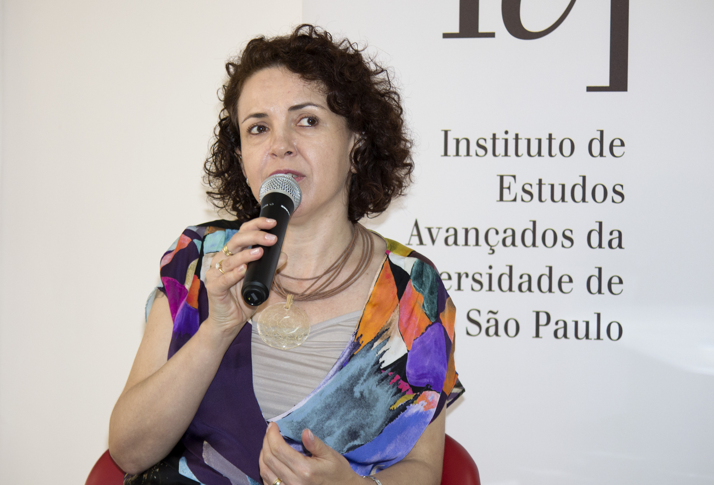 Janine Gomes da Silva