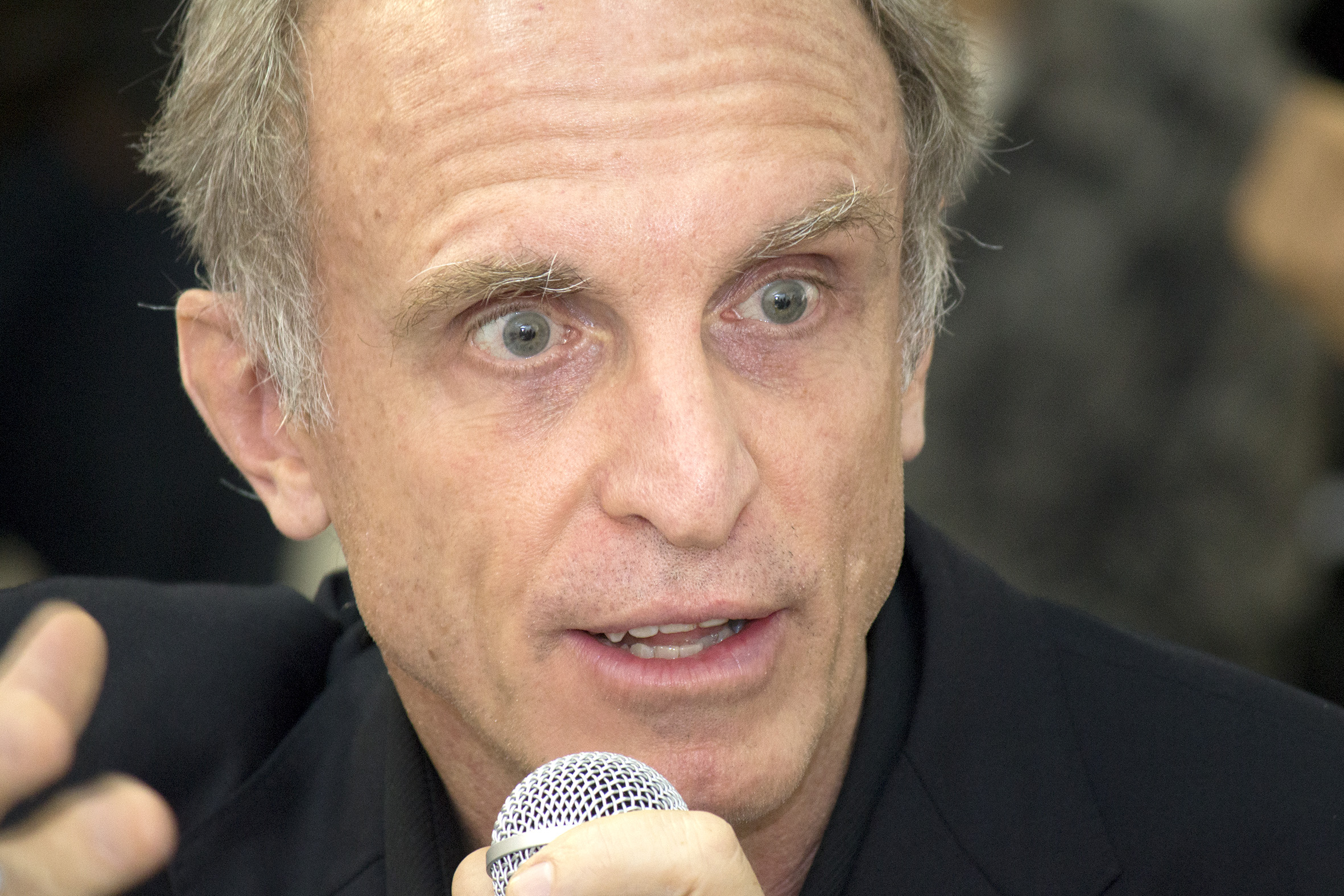 Martin Grossmann no debate sobre a crise da universidade