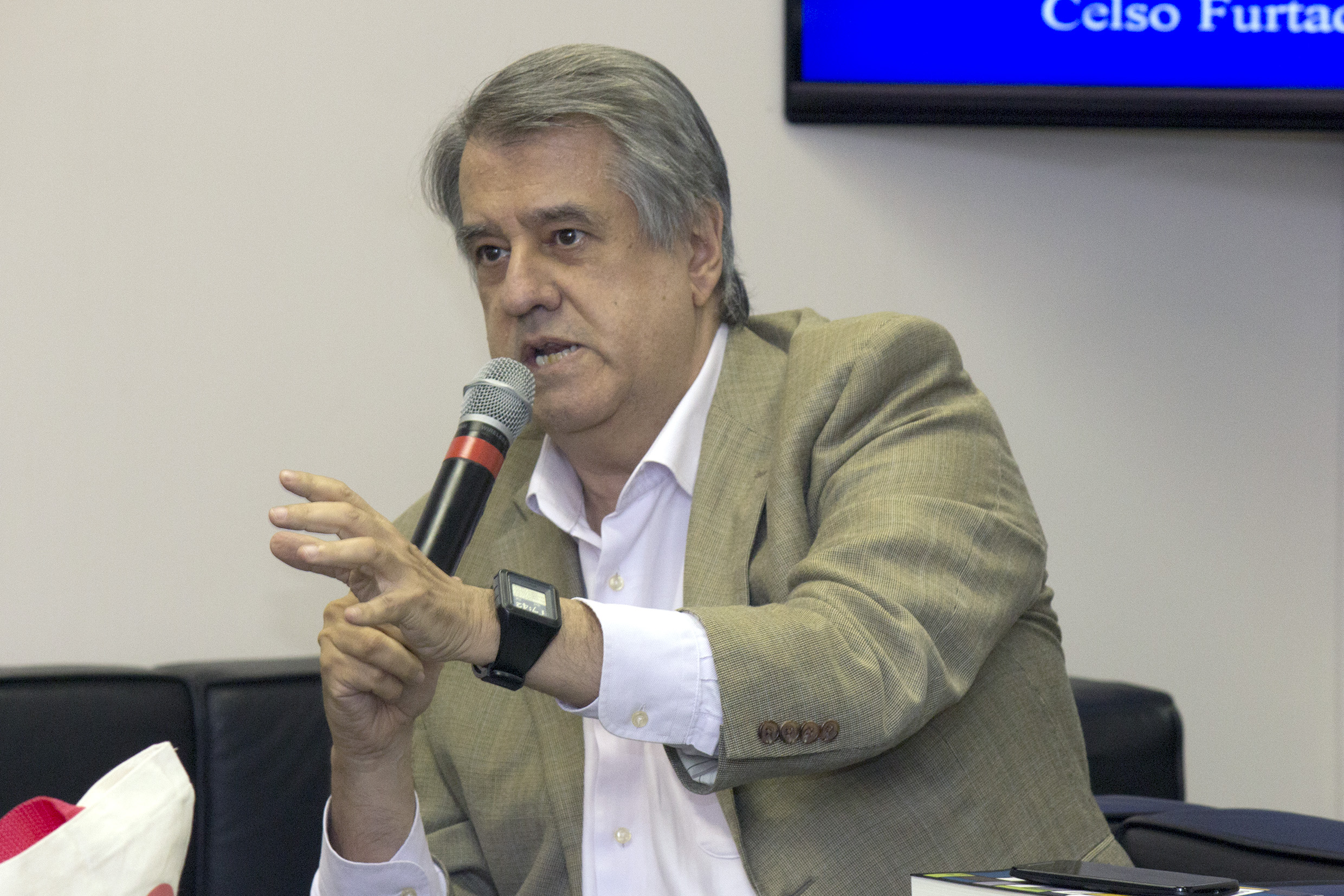 Félix Rigoli participa do debate