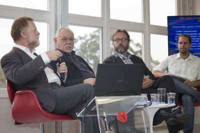 Ricardo Bielchowsky, Bernardo Sorj, Márcio Bobik Braga e Fabio Santos