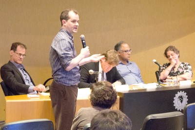 Dustin Tingley (em pé), Marcus Melo, David Victor, Amâncio Jorge d Oliveira, Elizabeth Balbachevsky