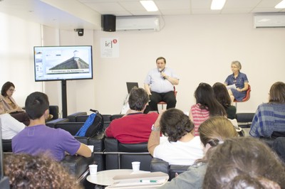 Hervé Théry faz a abertura do evento