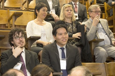 André Cravo Mascioli e Helder Nakaya (no primeiro plano); Rosa Levandovski e Till Roenneberg (no segundo plano)