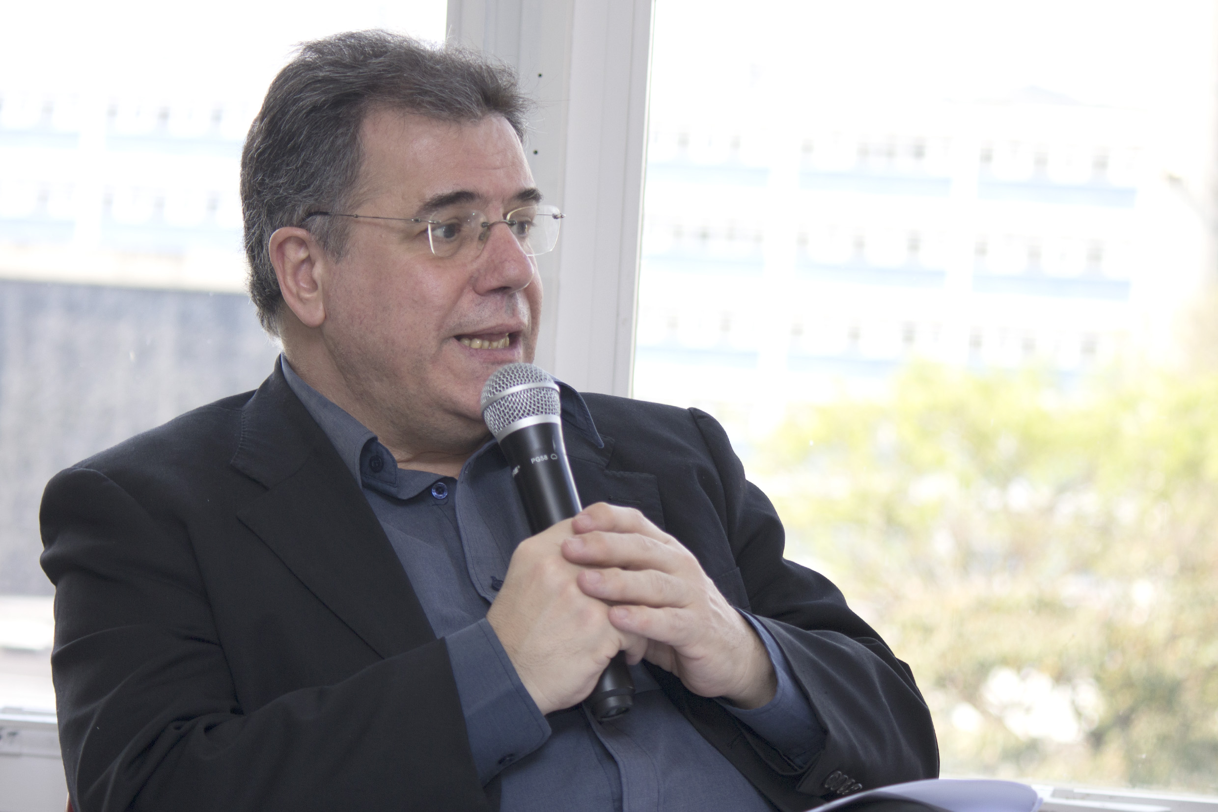 Gerardo Caetano