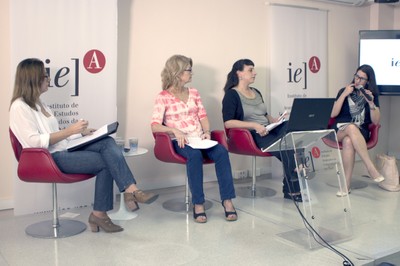 Silvia Helena Zanirato, Mirta Dina Geary, Maria Griselda Gunther e Gabriela Marques Di Giulio