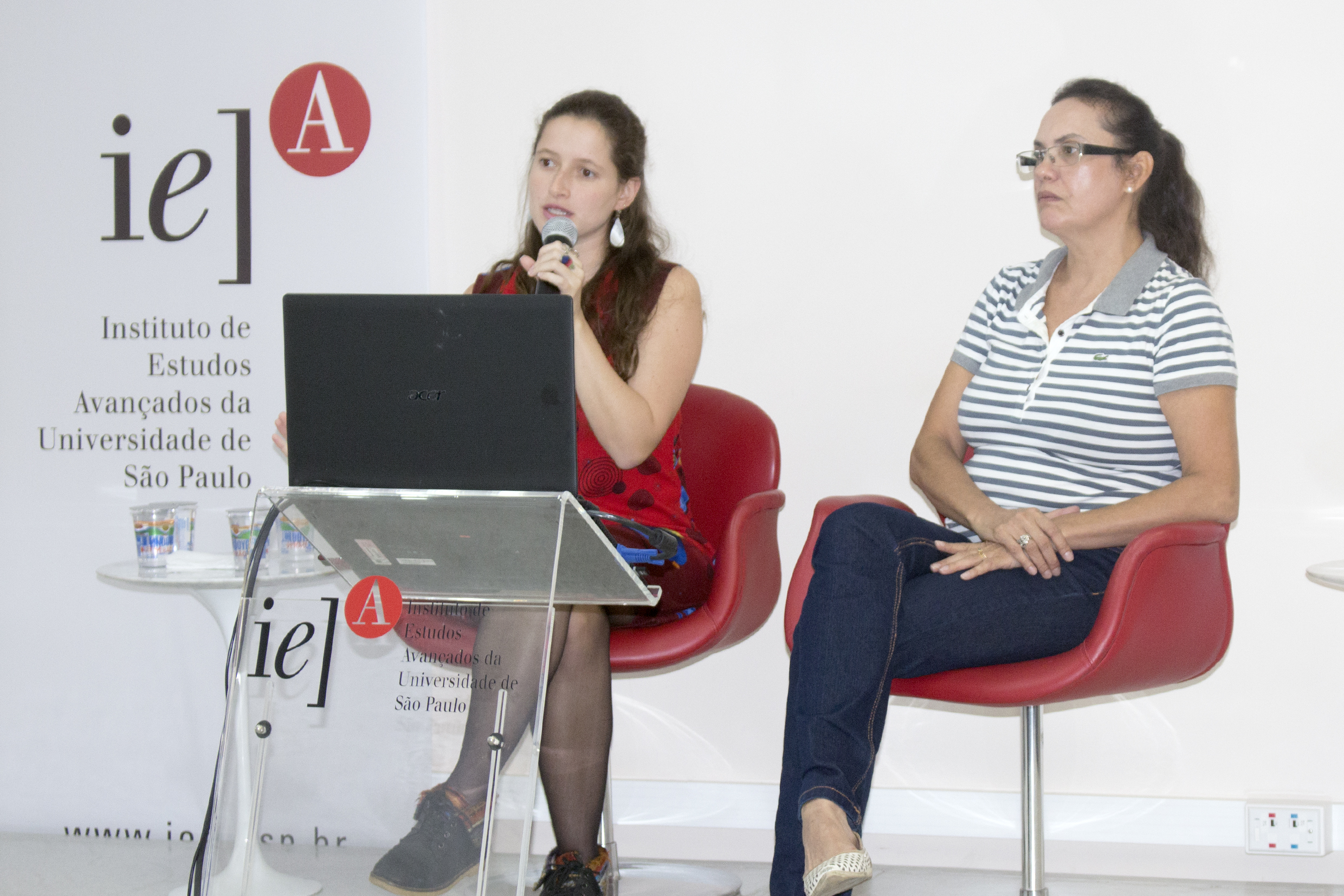 Carla Moura e Jane Ramirez