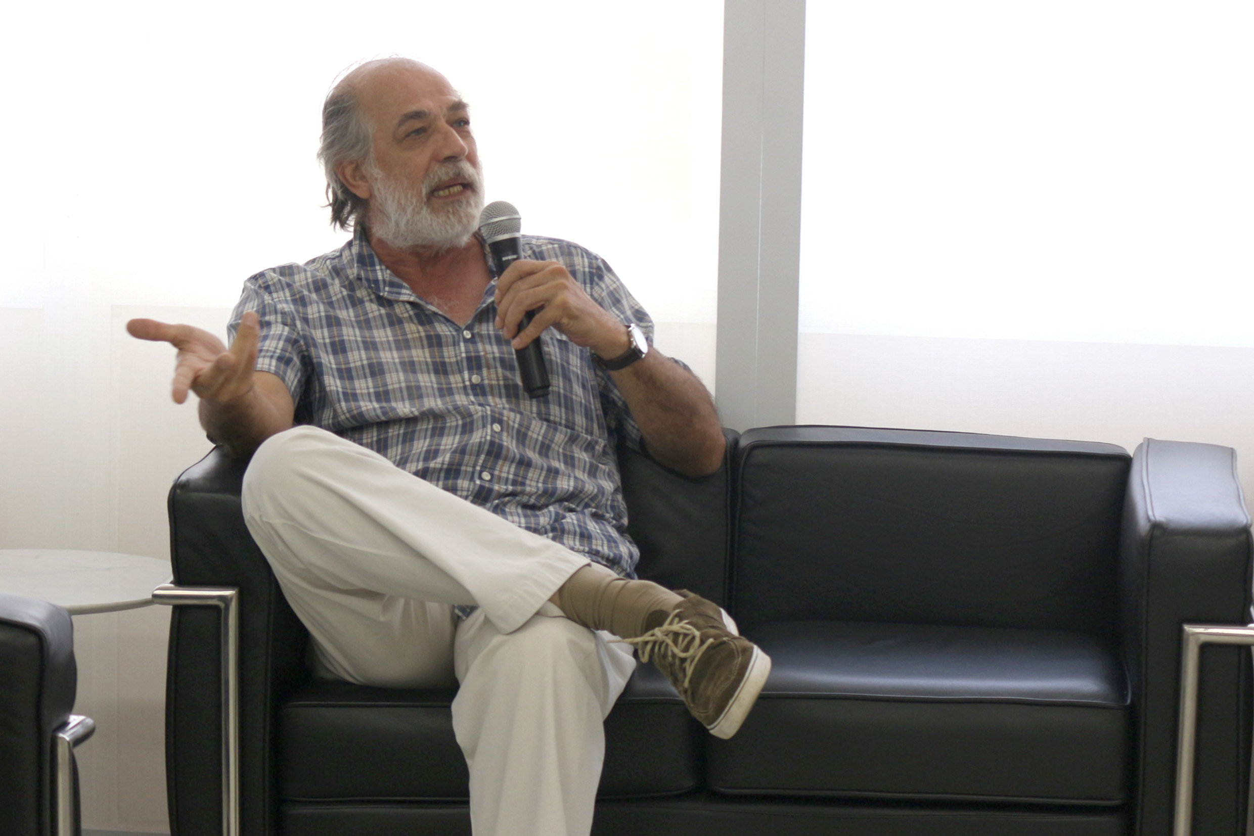 Pablo Mariconda faz perguntas ao expositor