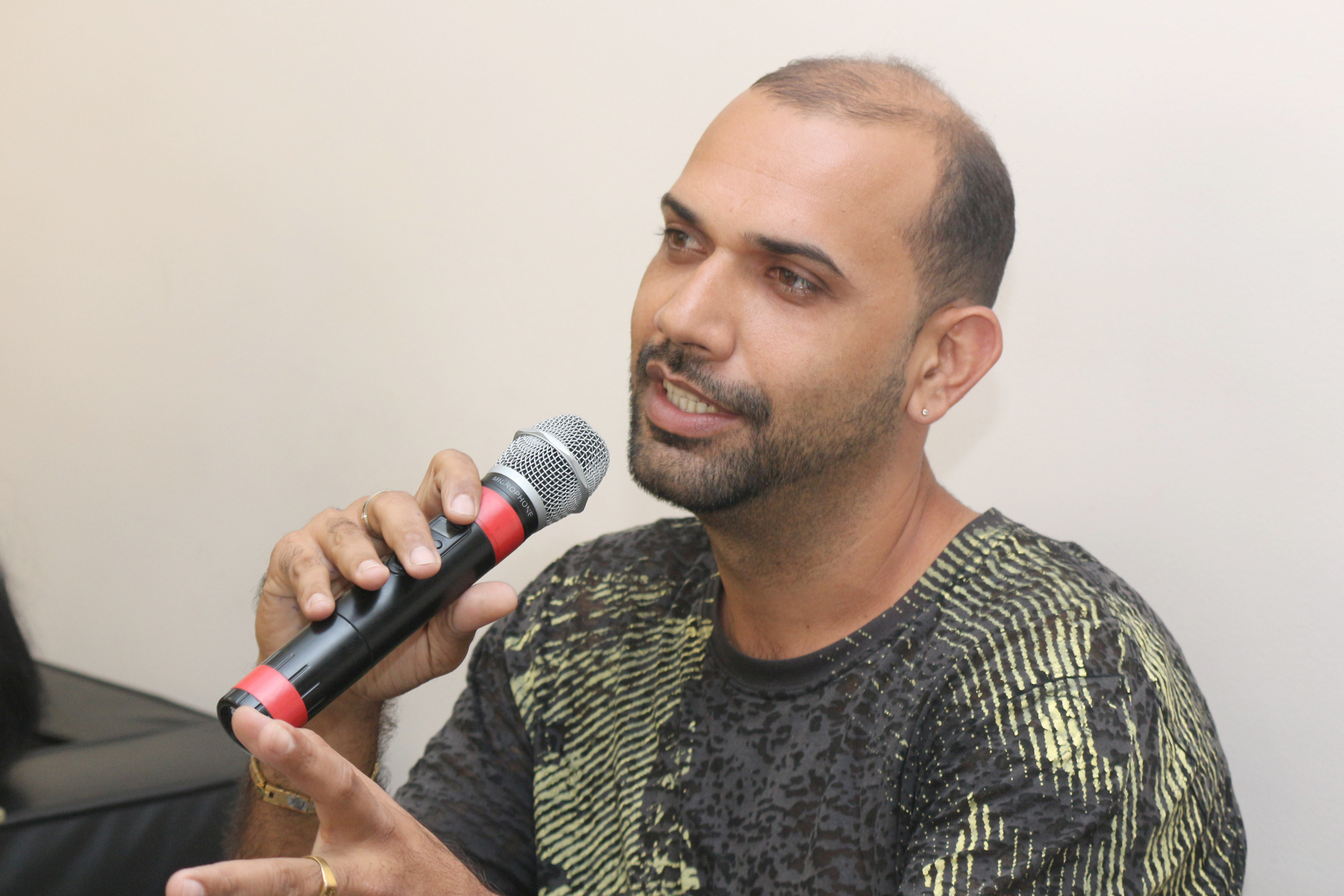 Roosevelt Marques faz perguntas ao debatedor  - (12/11/2015)