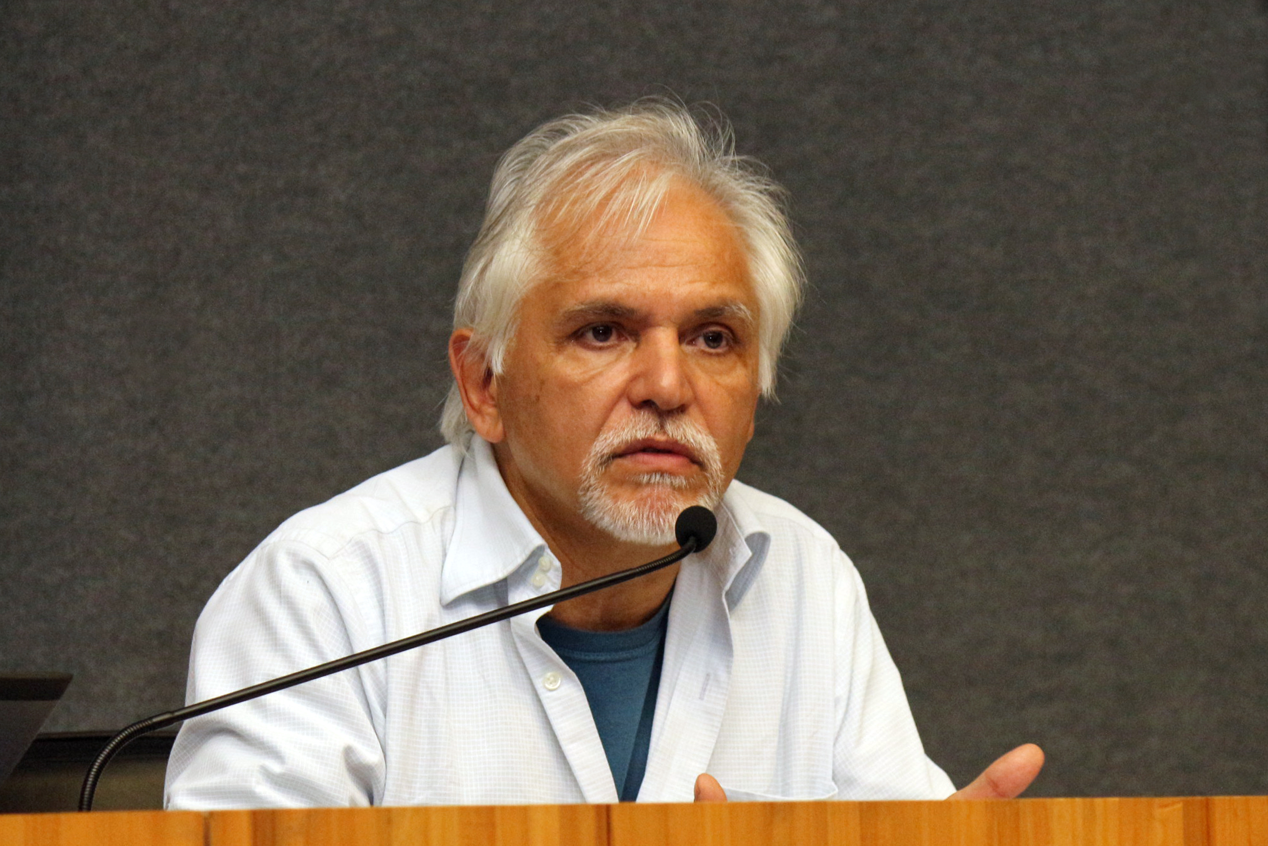 José Sérgio Fonseca de Carvalho - (16/11/2015)