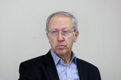 Carlos Hunneeus - (03/12/2015)