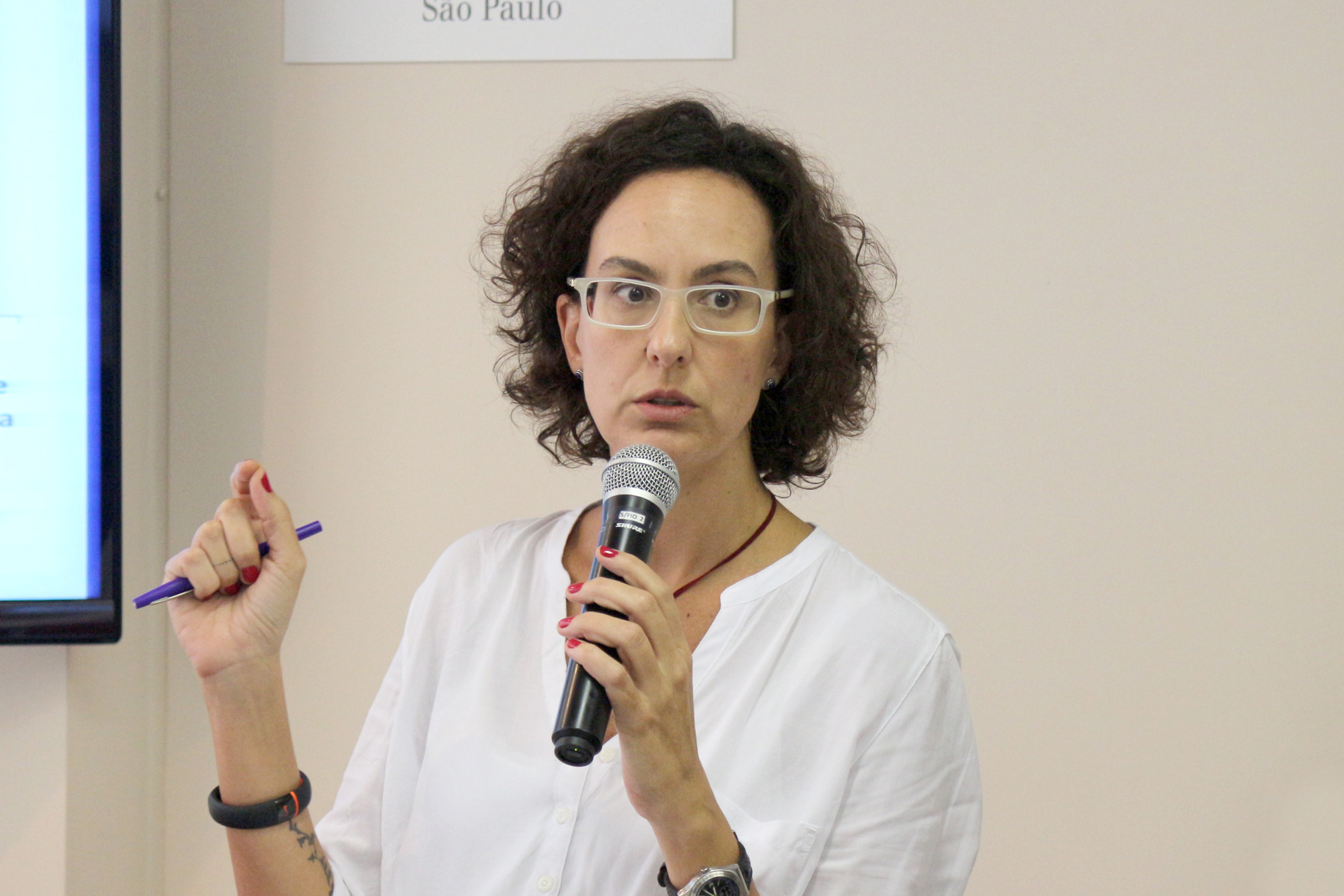 Luciana Groos Cunha - (03/12/2015 - tarde)