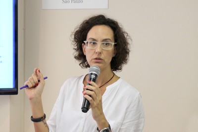 Luciana Groos Cunha - (03/12/2015 - tarde)