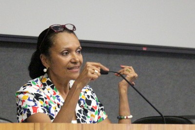 Ligia Fonseca Ferreira 