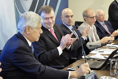 Abertura - Belisário dos Santos, Marcos da Costa, Alexandre de Moraes, Martin Grossmann e Jorge Gerdau - (15-09-2015)