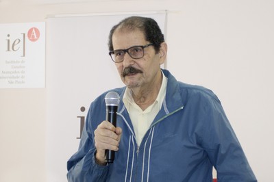 Mahir Saleh Hussein faz a abertura do evento