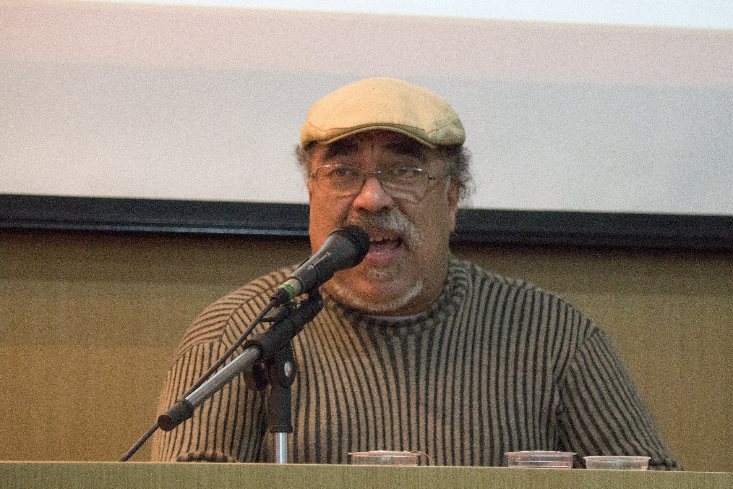 Dennis de Oliveira